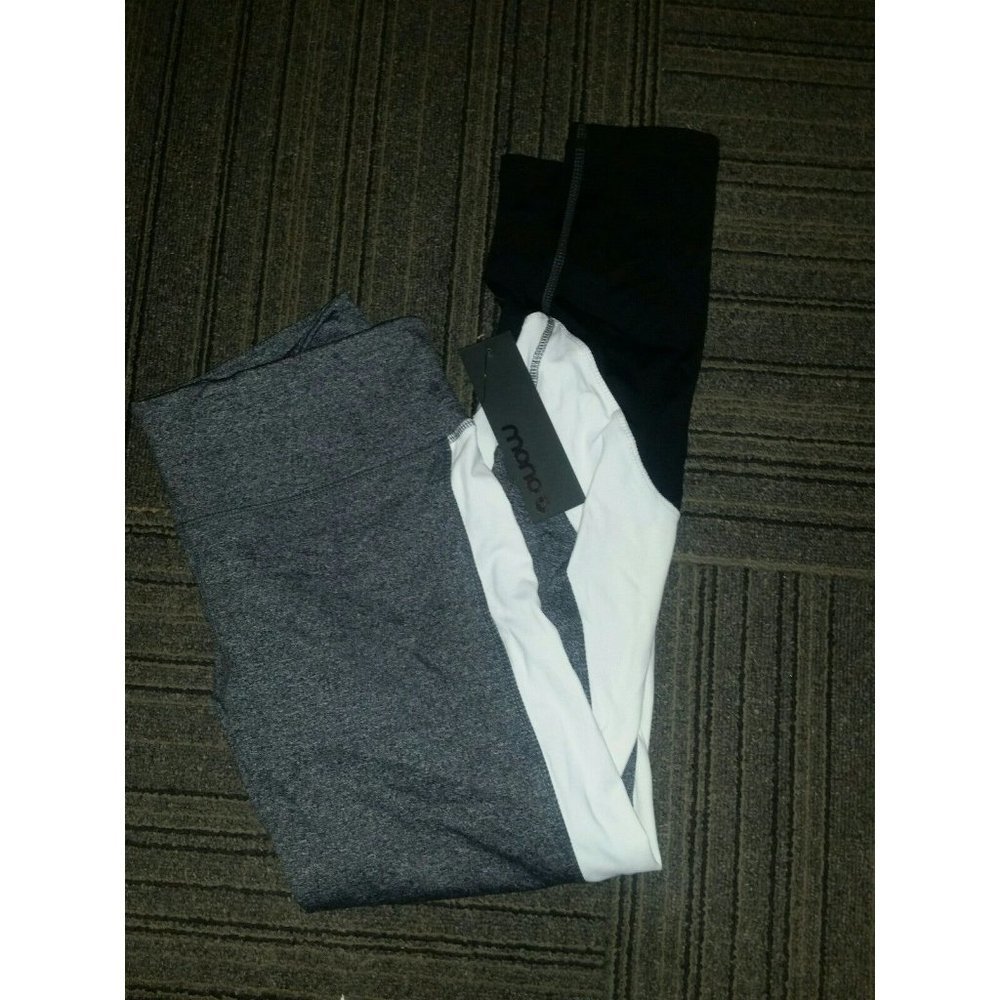 NWT Large Mono B Workout leggings